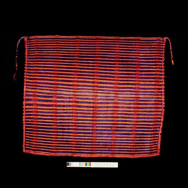 披肩式喪服藏品圖，第1張