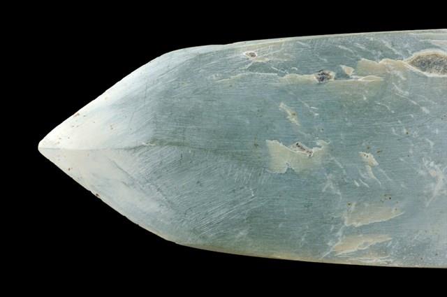 卑南文化玉矛藏品圖，第8張