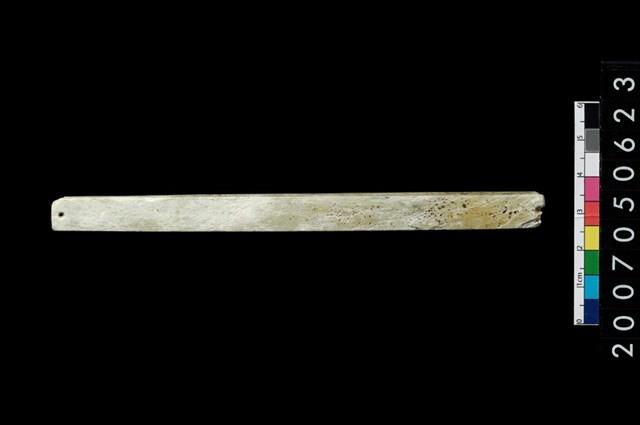 兩端帶穿玉棒藏品圖，第3張