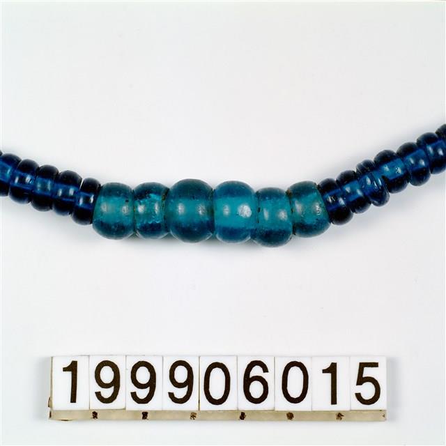 琉璃珠項飾藏品圖，第2張