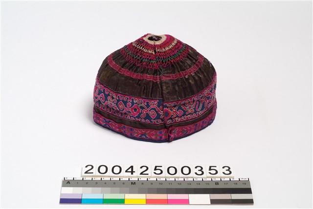 童帽藏品圖，第2張