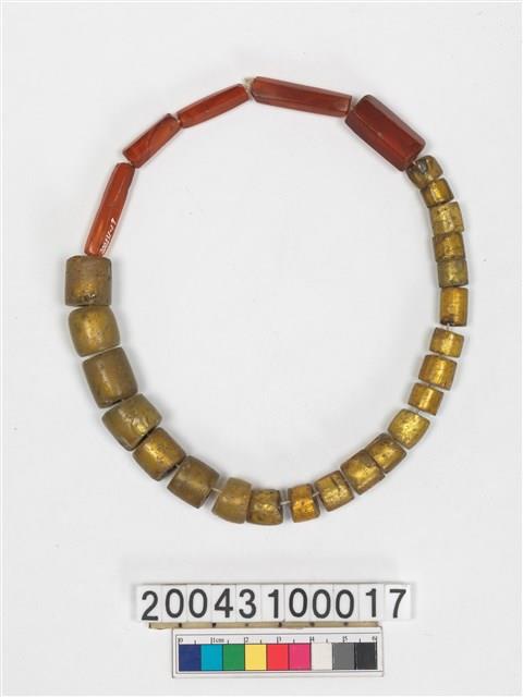 琉璃珠頸飾藏品圖，第2張