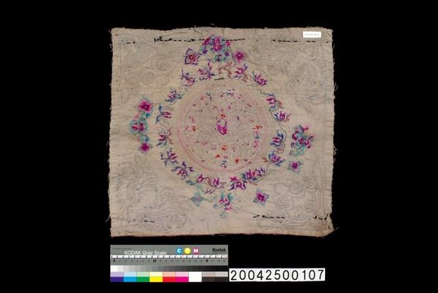 背兒帶繡片藏品圖，第2張