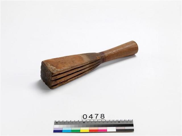 樹皮布打棒藏品圖，第2張