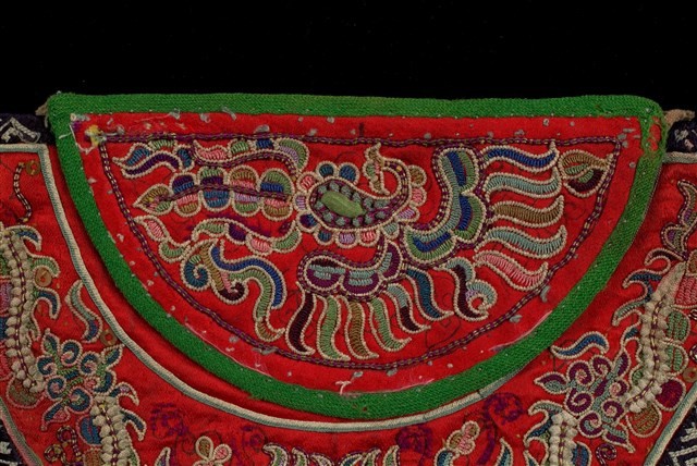 女子攜物袋藏品圖，第6張