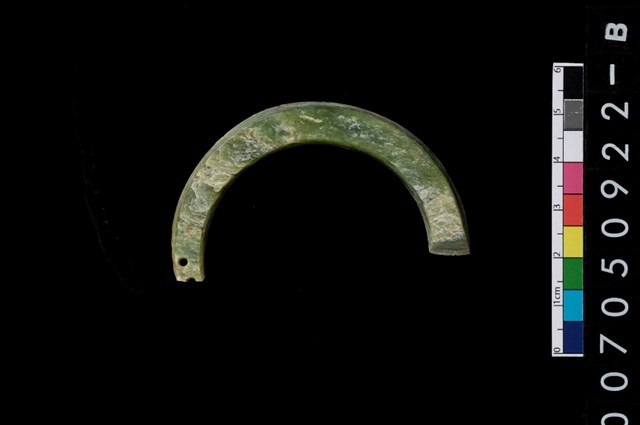 環狀玦形耳飾藏品圖，第18張