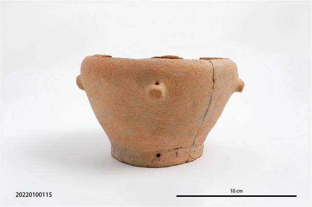 張口斂唇四繫耳圈足碗藏品圖，第3張