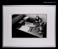 相關藏品主要名稱：葉石濤的書桌桌面特寫（1998-04-00）的藏品圖示