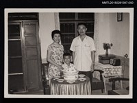 相關藏品主要名稱：李一楠與琦君夫婦慶生會合照1-50的藏品圖示