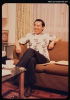 相關藏品主要名稱：李唐基於室內沙發獨照2-51的藏品圖示