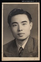 主要名稱：李唐基中年時期獨照圖檔，第2張，共3張
