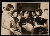 主要名稱：琦君與僑務委員長鄭彥棻合照2圖檔，第3張，共3張