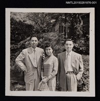 相關藏品主要名稱：琦君夫婦與糜文開、羅家倫秘書等人出遊照1的藏品圖示