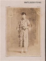 相關藏品主要名稱：林雪絨獨照/其他-劃一題名：呂赫若家族相簿的藏品圖示