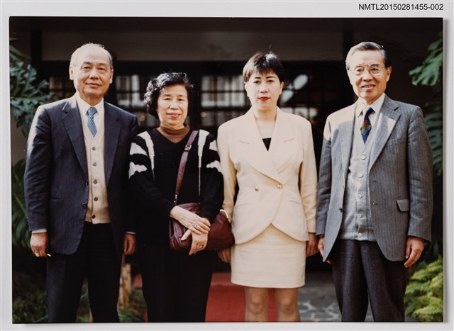 主要名稱：琦君夫婦與劉振強合照2圖檔，第1張，共1張