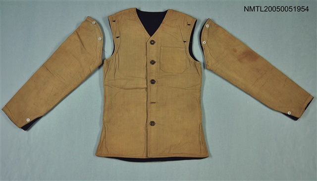 主要名稱：軍服的圖片