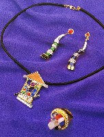 城市變奏曲--項鍊、戒指、耳環的圖片