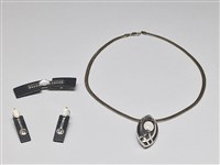 盒心(核心)--項鍊、胸針、耳環藏品圖，第1張