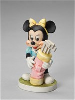 米妮老鼠與高爾夫球桿袋的圖片