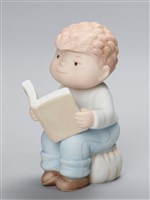 男/看書的圖片