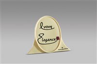 桌上明牌的圖片