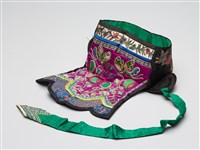 雲南刺繡童帽藏品圖，第1張