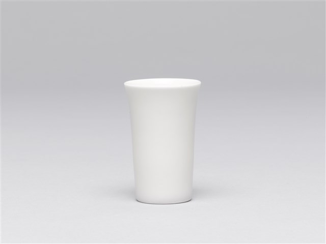 酒具組-白瓷酒杯的圖片