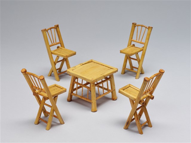 迷你竹家具－餐桌椅的圖片