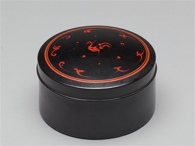 圓形漆盒(大)的圖片