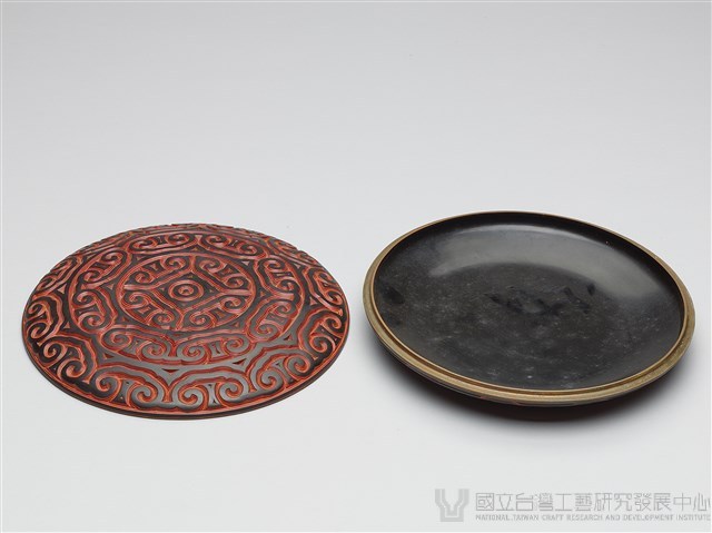 雕漆圓扁盒藏品圖，第2張
