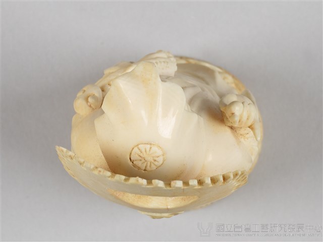 觀世音菩薩象牙雕刻藏品圖，第7張