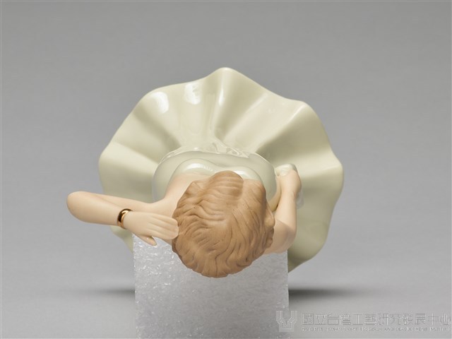 魚尾裙仕女持皮包藏品圖，第7張