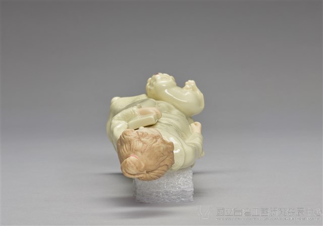 抱書少女藏品圖，第7張