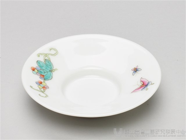 粉彩花蝶紋蛋形壺組-杯托藏品圖，第1張