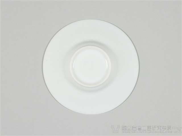 粉彩花蝶紋蛋形壺組-杯托藏品圖，第7張