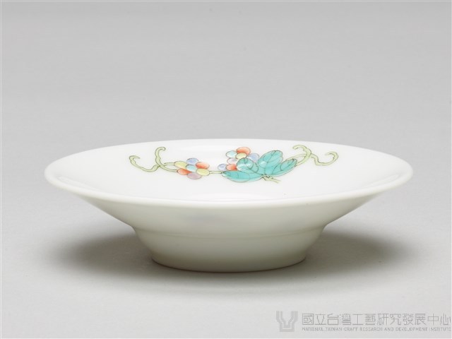 粉彩花蝶紋蛋形壺組-杯托藏品圖，第3張