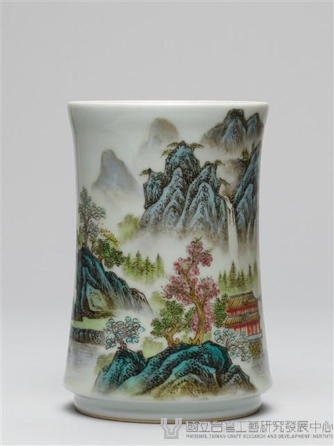 琺瑯彩山水紋筆筒藏品圖，第1張