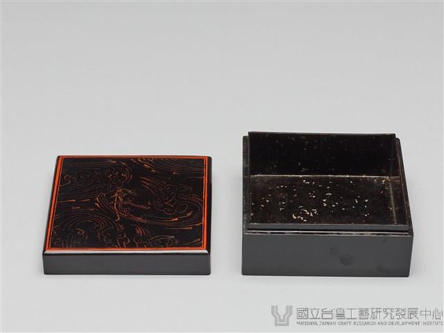 方型漆盒(中)藏品圖，第2張