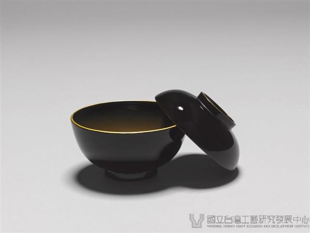 黑漆蓋碗－畫著燕子的碗藏品圖，第3張