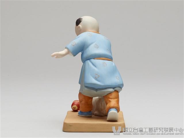 嬰戲陶偶(六之四)打陀螺藏品圖，第2張