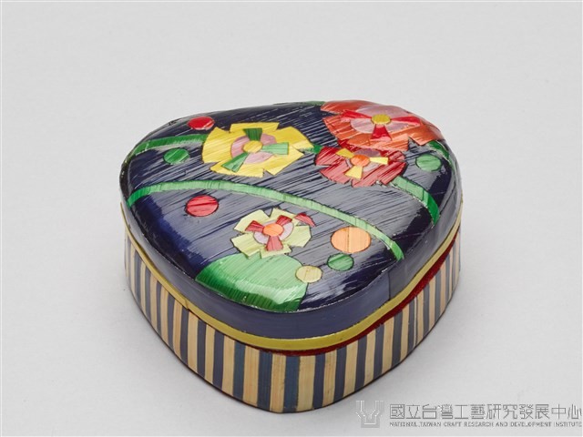 首飾盒-三角(小)藏品圖，第1張