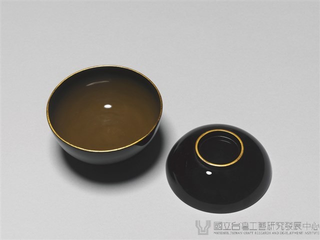 黑漆蓋碗－畫著燕子的碗藏品圖，第4張