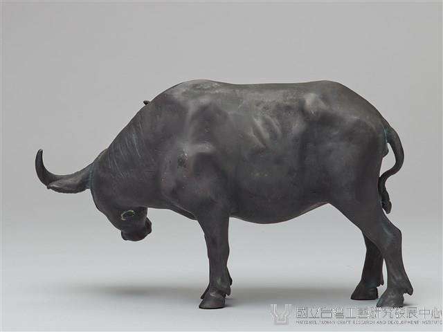 水牛(一)-(四)-頭朝右的牛藏品圖，第3張