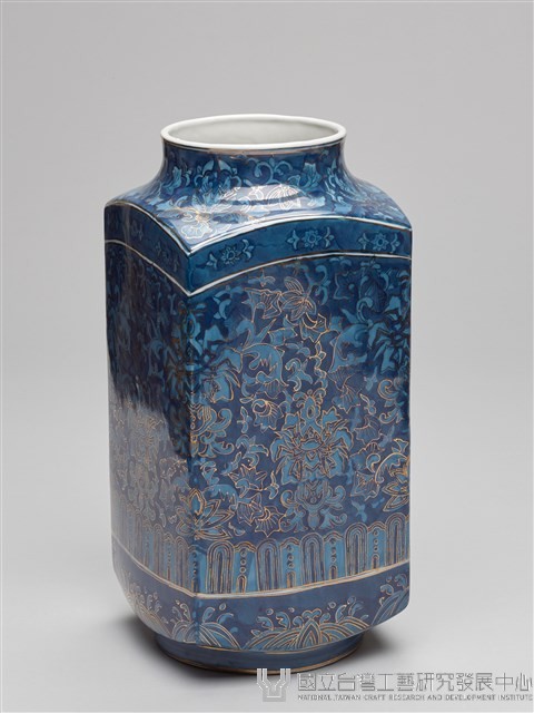 青花描金琮式瓶-國立臺灣工藝研究發展中心-典藏網-藏品資料-200909094