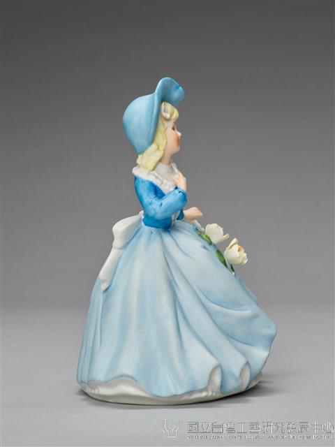 蓬蓬裙戴帽少女/淺藍服藏品圖，第6張