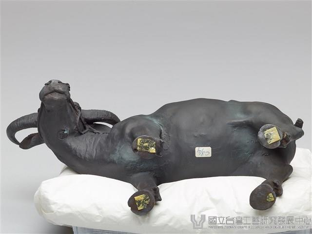 水牛(一)-(四)-頭朝左的牛藏品圖，第6張