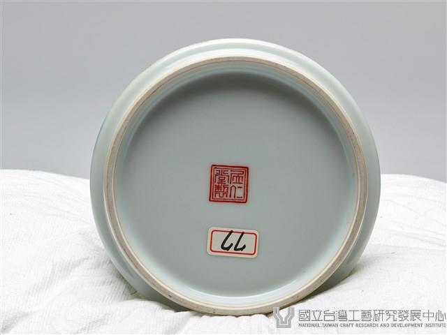 琺瑯彩山水紋筆筒藏品圖，第7張