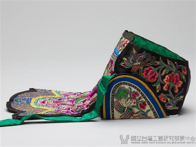 雲南刺繡童帽藏品圖，第4張