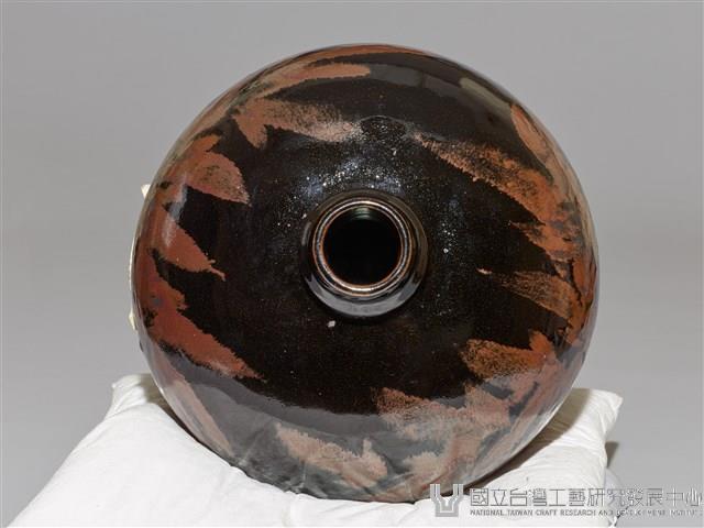 仿磁州窯黑釉鐵鏽花短頸小口瓶藏品圖，第6張