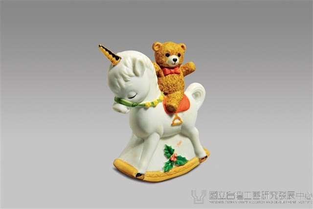 獨角獸載小熊藏品圖，第1張